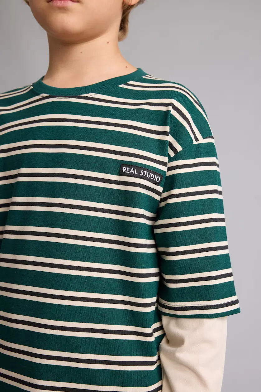 black line shirt