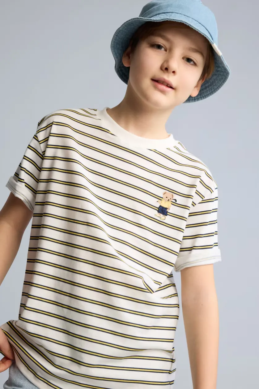 Line shirt
